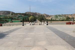 陵园内景